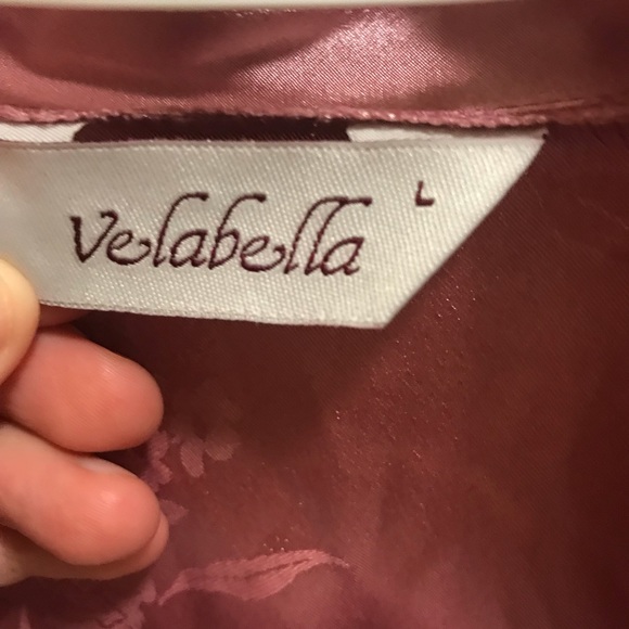 Velabella lightweight house coat/ robe - Picture 2 of 3